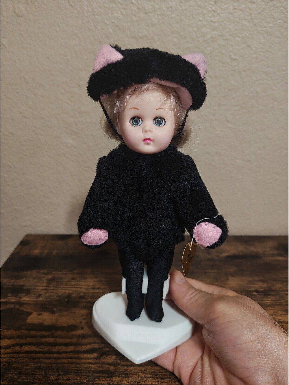 1990s Vogue Ginny Doll "Cat 'n Mouse" Collection Sleepy Eyes Doll